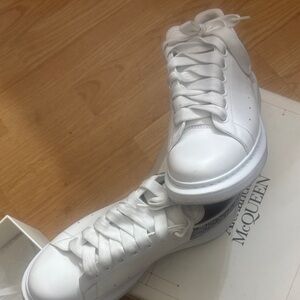 Alexander McQueen White Men's Sneakers